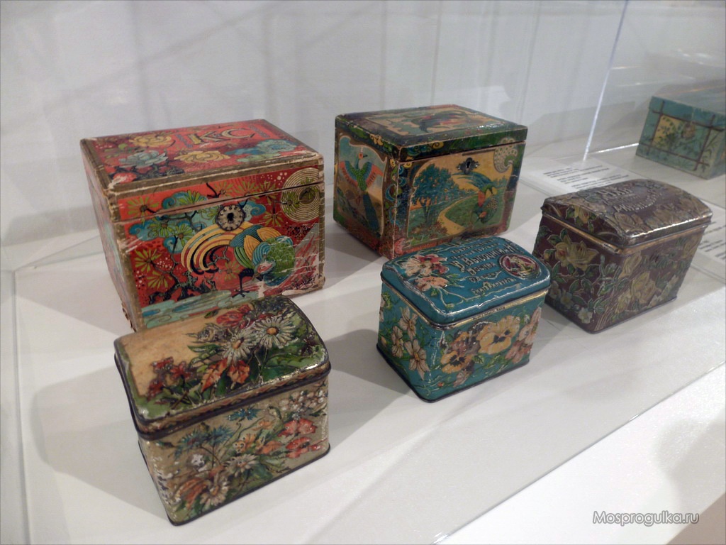Дизайн упаковки. Сделано в России: коробки для чая, 19 - 20 века