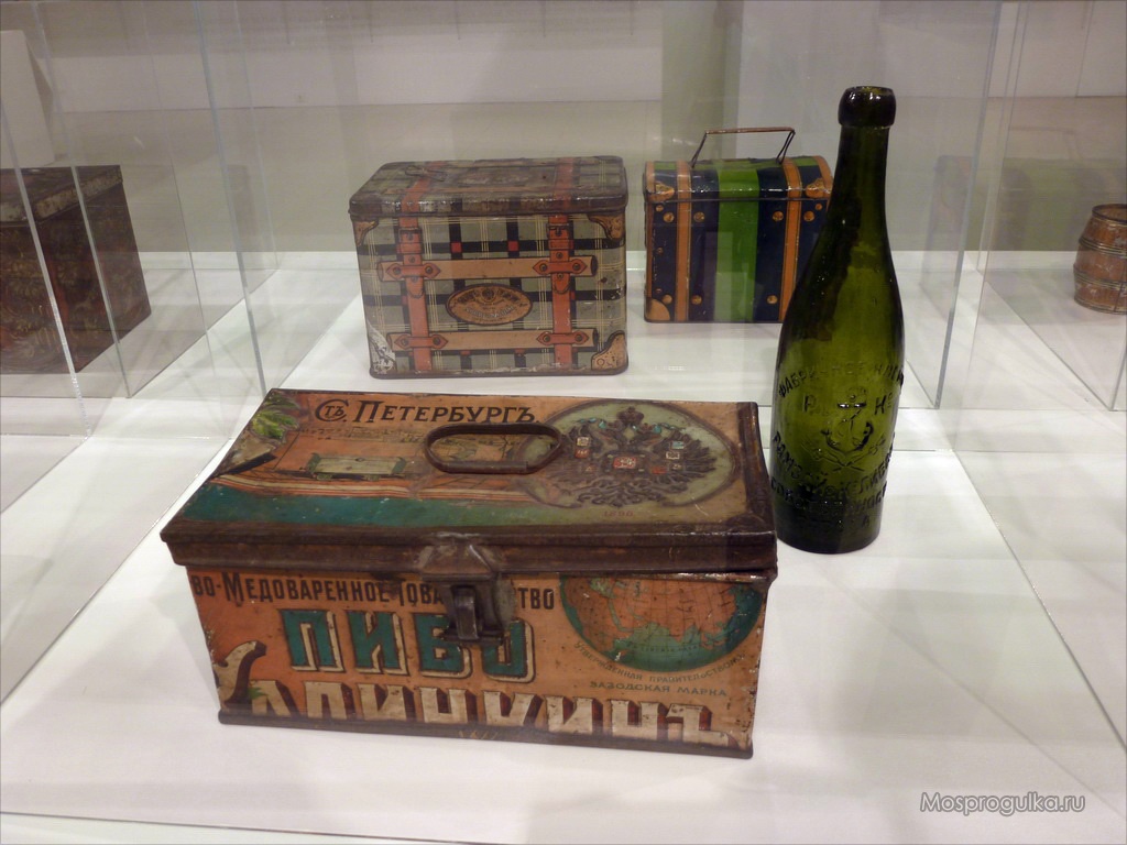 Дизайн упаковки. Сделано в России: коробка для пива "Петербург", пивная бутылка