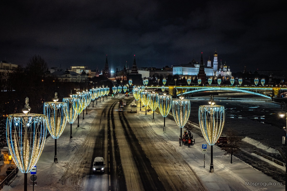 Новогодняя Москва, украшенные фонари